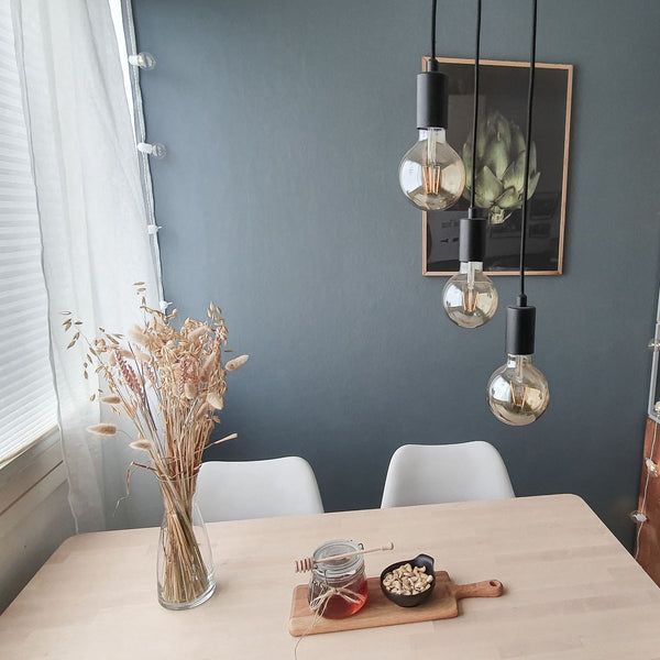 Harmaa Frenchic seinämaali Gentlemens Club Frenchic Paint Finland.