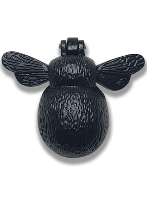 Black_Bee_White