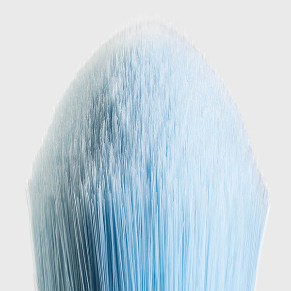Muotoiltu kärki maali sivellin Artisan Pro Blue. 