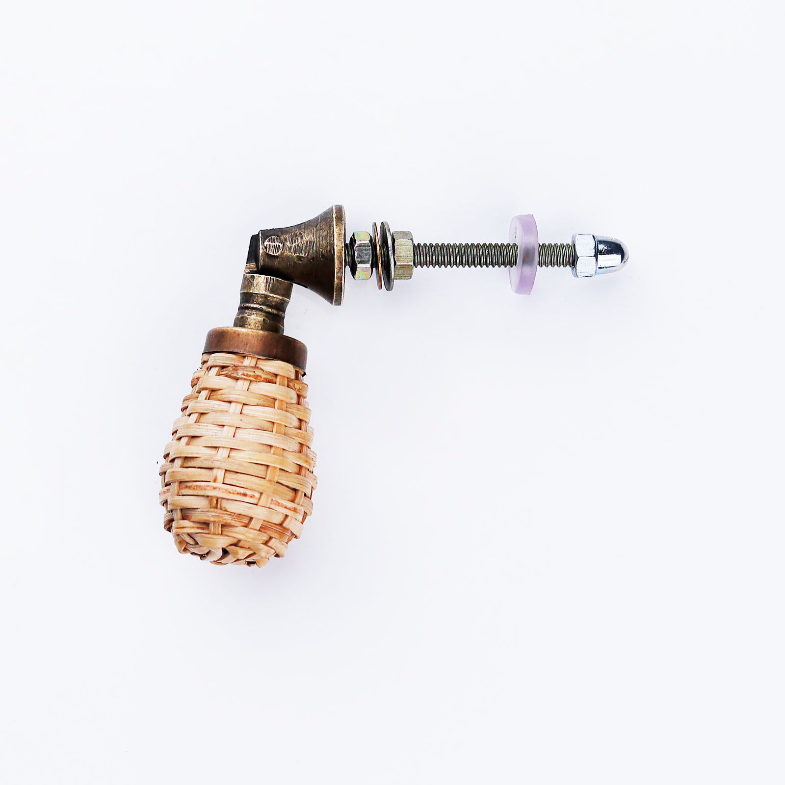 Rottinki_pisara_vedin_nuppi_maalikaupasta_frenchic.