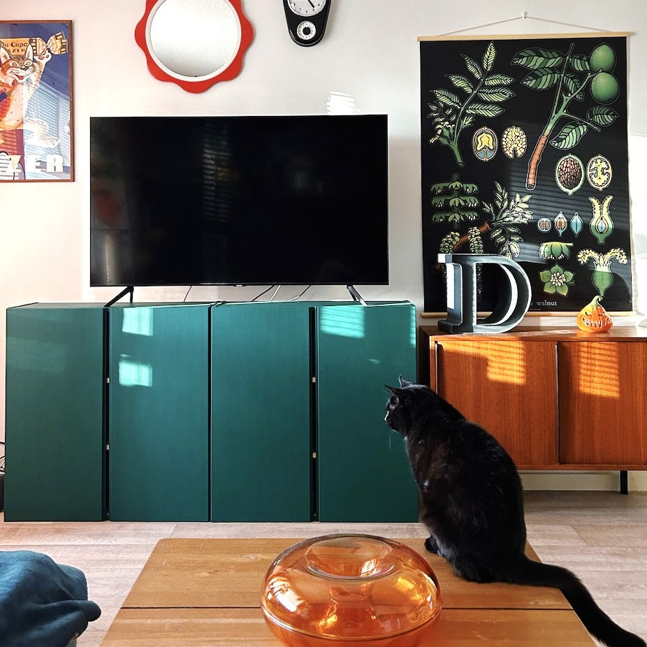 Victory Lane - Peel & Stick sävymalli-Frenchic Paint Finland