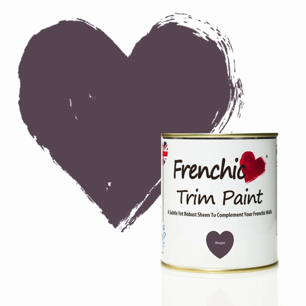 Viininpunainen, purppura maali seniin ja listoille Boujeee Frenchic. 
